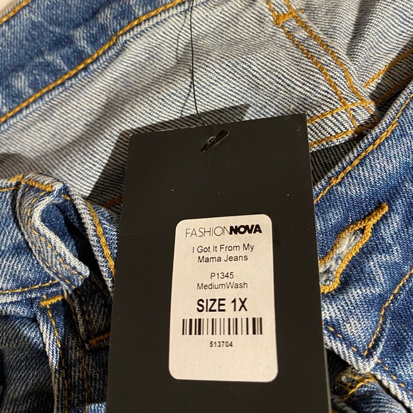 High Waisted Jeans - Picture 6 of 6